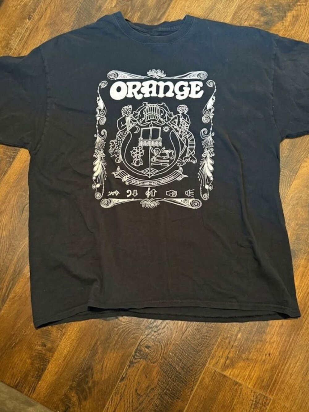 Orange Men’s Black Graphic Logo Crew Neck Short Sleeve